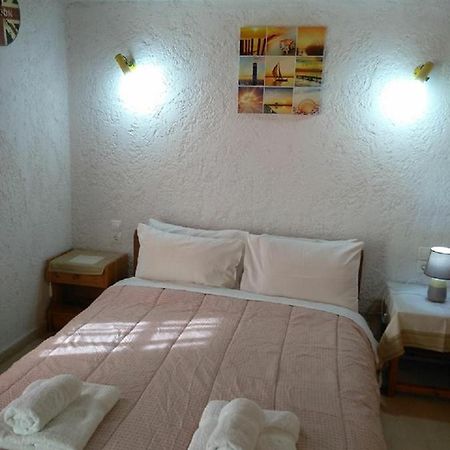 Villas Irene 8 Family Apartments Goúrnes 외부 사진